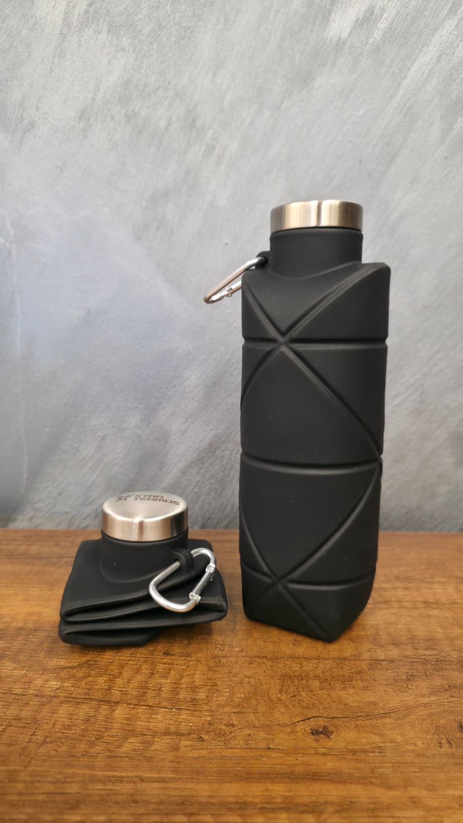 STAR TERMOS® | 700 ML Katlanabilir Silikon Su Matarası - Paslanmaz Çelik Sızdırmaz Kapaklı